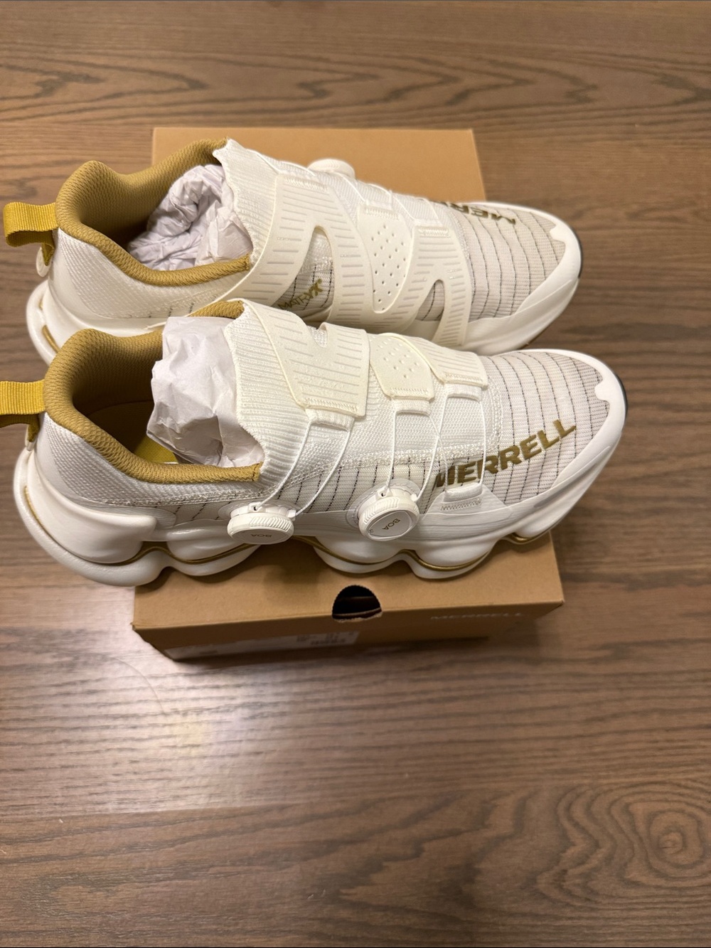Men’s Merrell speed arc surge boa white size 10.5